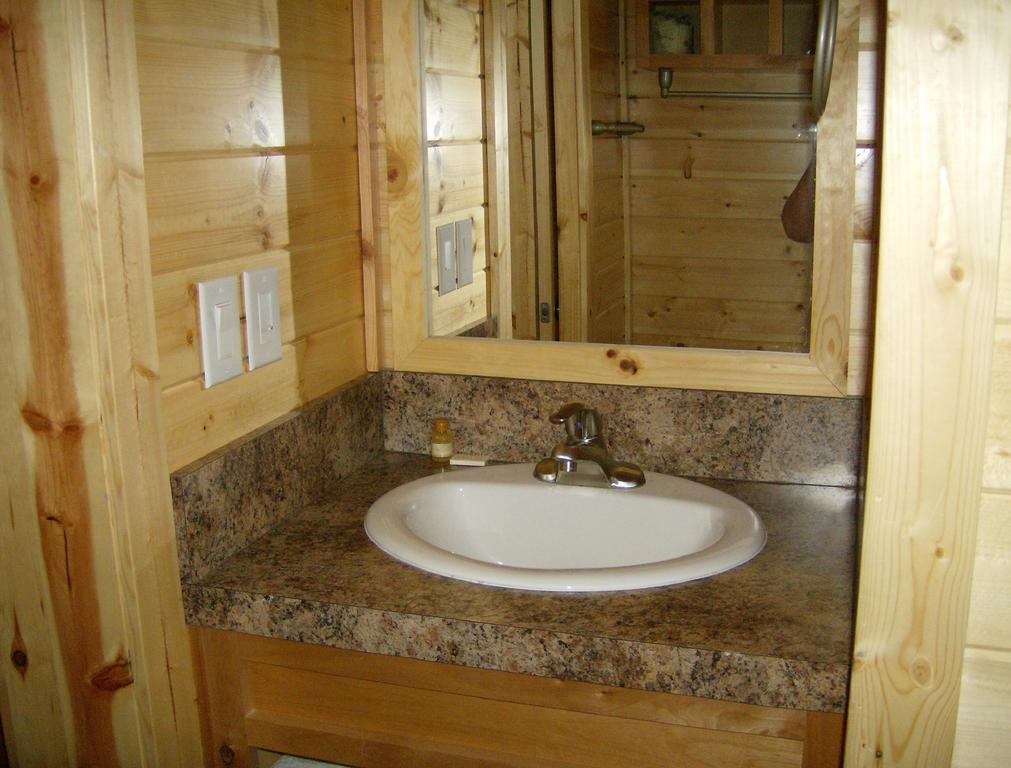 Lake Minden Camping Resort Cottage 2 Nicolaus Esterno foto