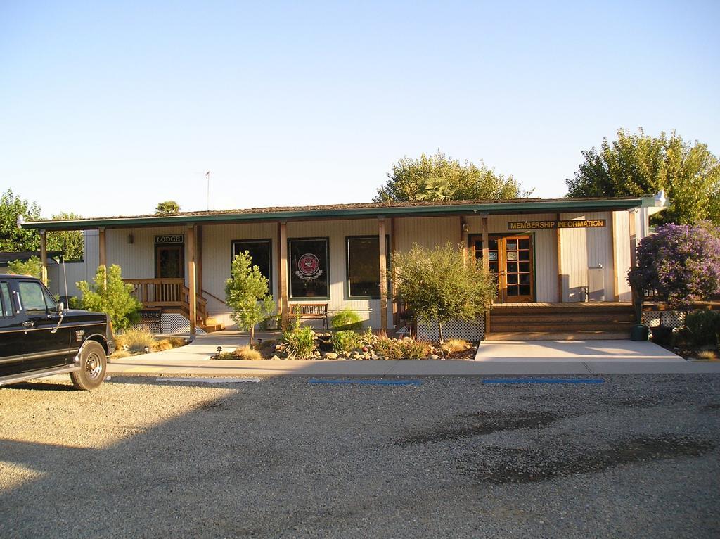 Lake Minden Camping Resort Cottage 2 Nicolaus Esterno foto