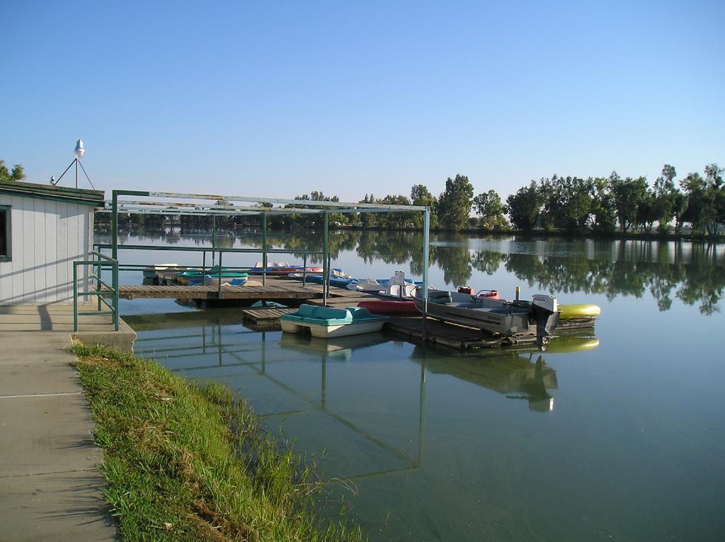 Lake Minden Camping Resort Cottage 2 Nicolaus Esterno foto