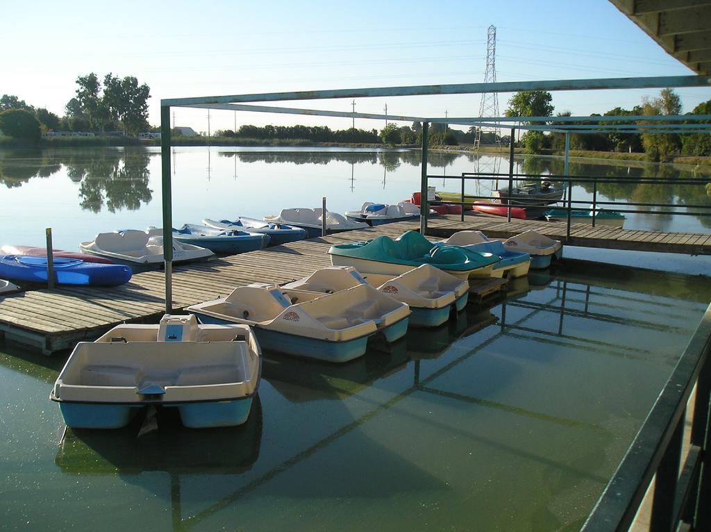 Lake Minden Camping Resort Cottage 2 Nicolaus Esterno foto